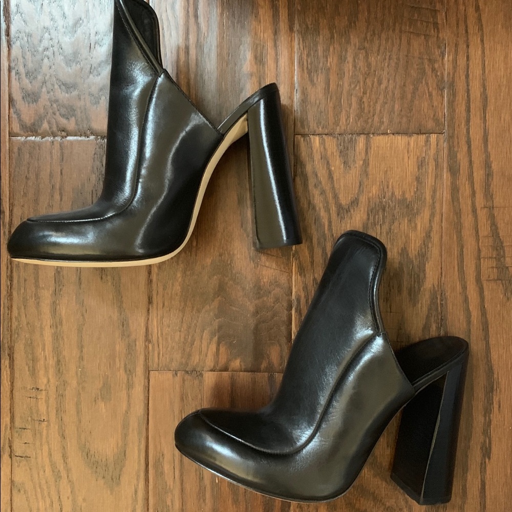 ✅ PRICE FIRM NEW Alexander Wang $495 Amazing Bette Black Leather Mules 39 8-8 ½ - Picture 8 of 11